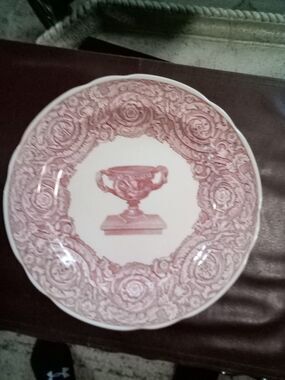 Spode Archive Collection Victorian Series WARWICK VASE Dinner Plate
